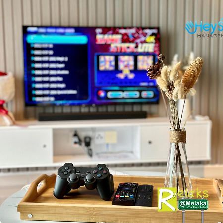 Novo 8 Residence Bachang By Heystay Management Kampong Tambak Bagian luar foto